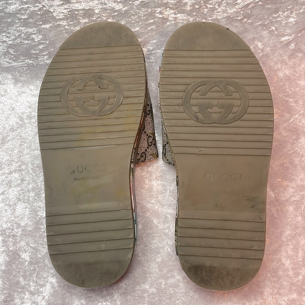 Gucci Floral Monogram Platform Slides in Beige and Pink. Box is not available - Picture 10 of 10